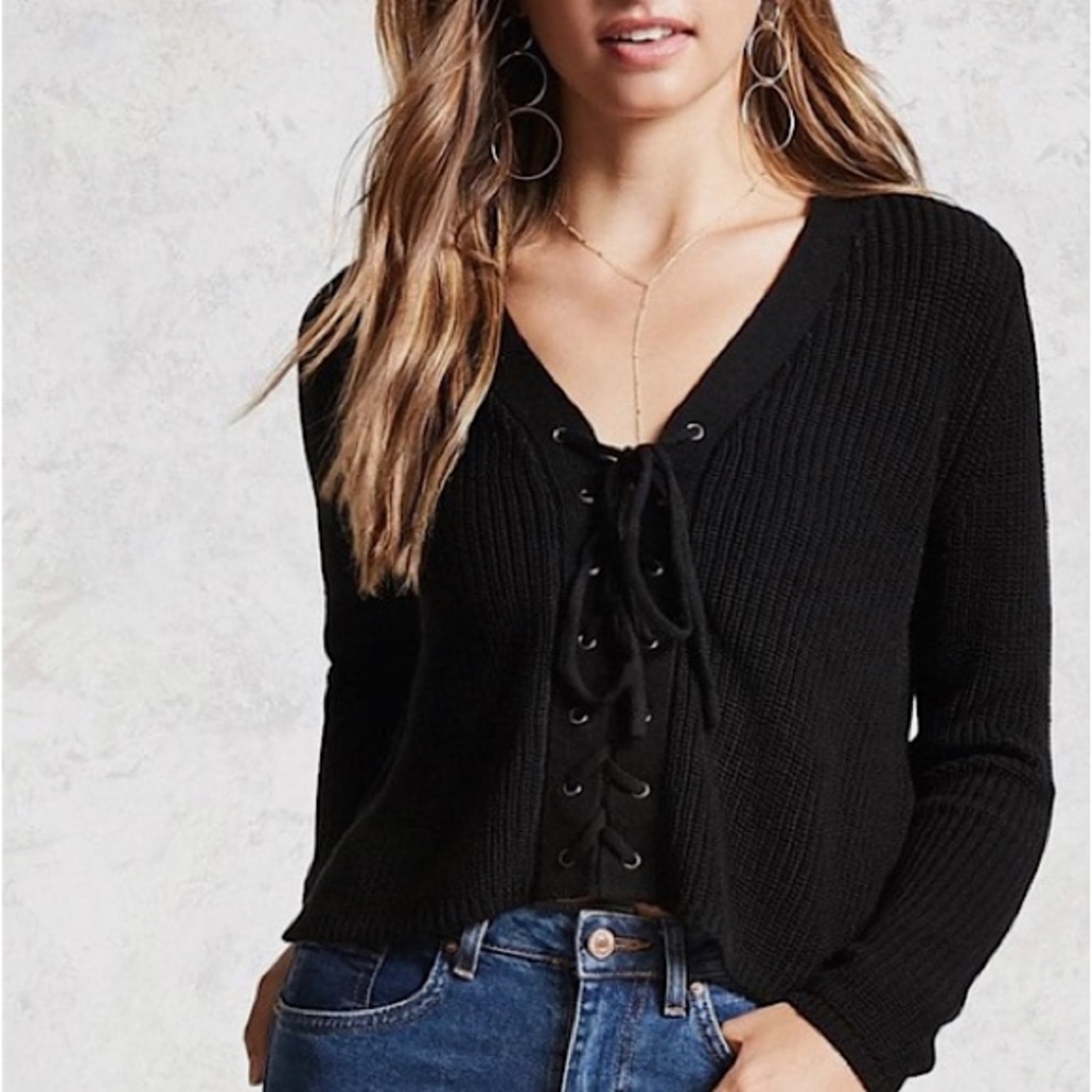 Forever 21 Black Knit Cropped Sweater with Front Lace Adjustable Strings Size M